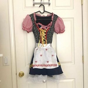 Oktoberfest/Costume Dirndl